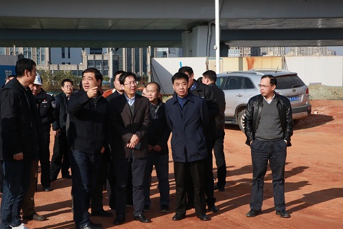 副市長宋鈾一行調(diào)研我司昌南大道、洪都大道快速路改造項目